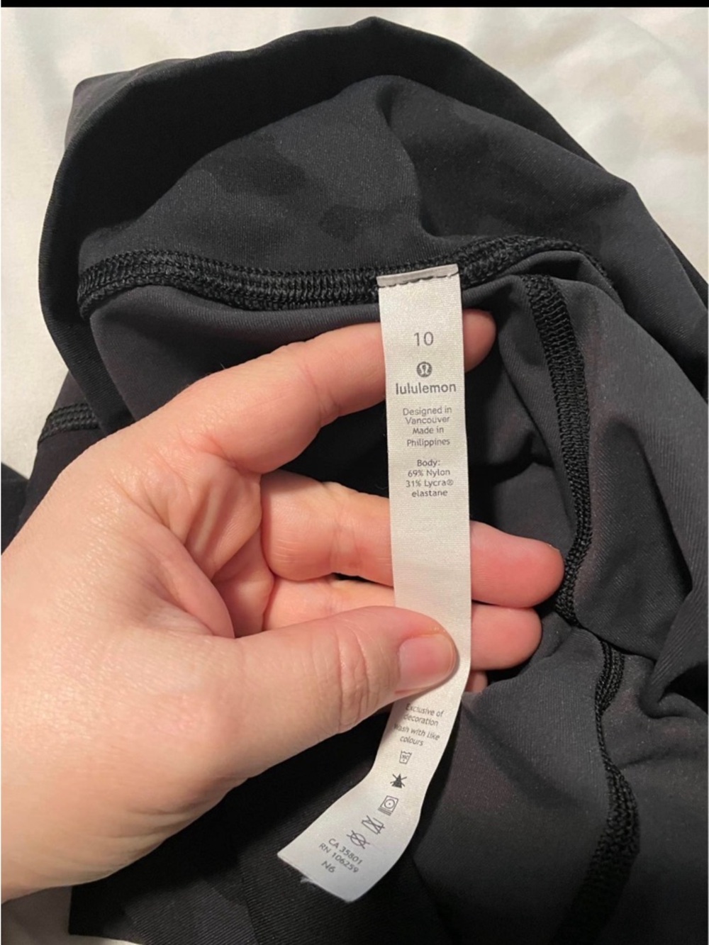 Lululemon Align HR Leggings Size 10 Black Camo Nulu NWOT - Picture 2 of 3